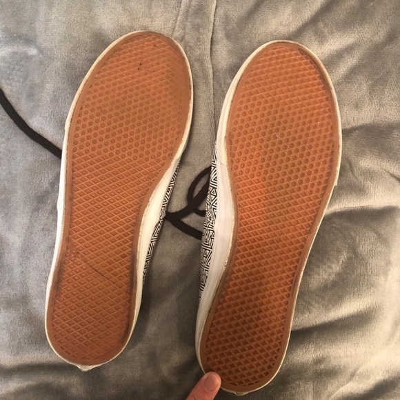 Patterned Vans - Picture 4 of 4